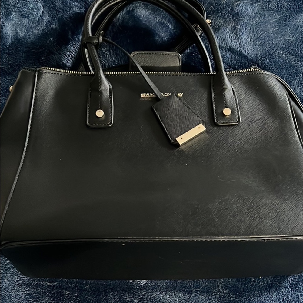 New York and company large handbag